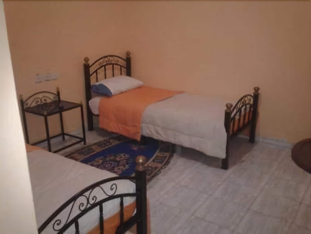 Imagen de la habitación del Hotel Tahiti. Foto 10