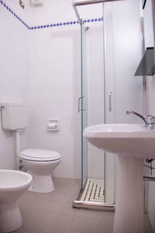 Imagen de la habitación del Hotel Tahiti. Foto 14