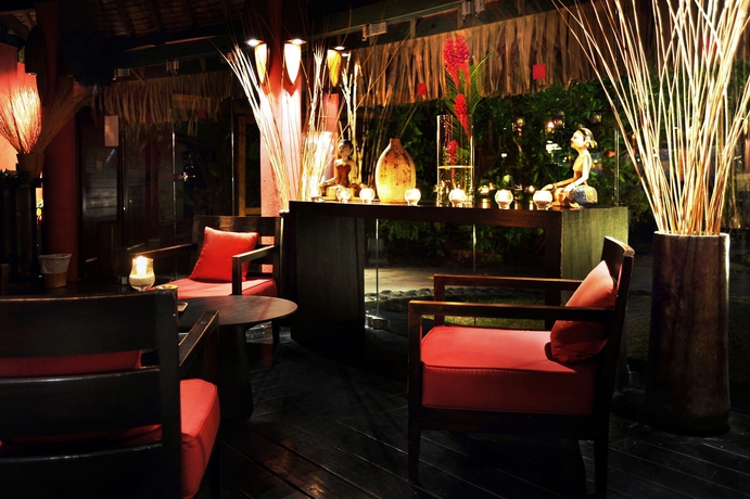 Imagen del bar/restaurante del Hotel Tahiti Ia Ora Beach Resort - Managed By Sofitel. Foto 5