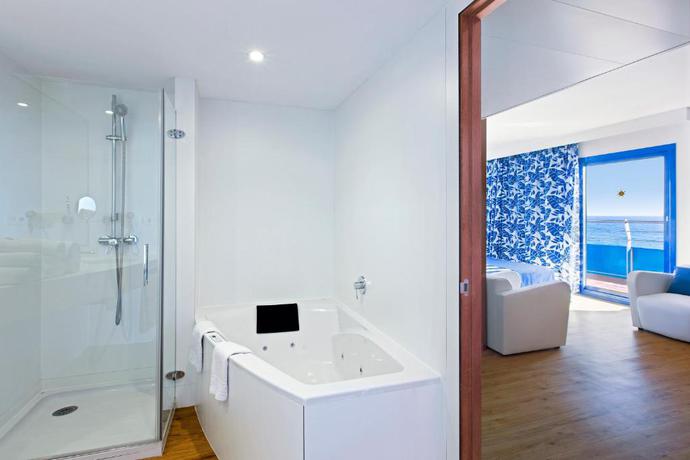 Imagen de la habitación del Hotel Tahiti Playa. Foto 7