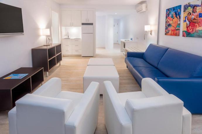 Imagen de la habitación del Hotel Tahiti Playa. Foto 8