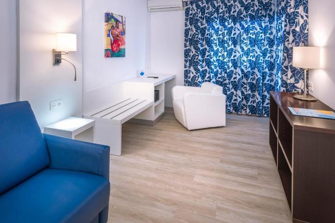 Imagen de la habitación del Hotel Tahiti Playa. Foto 14