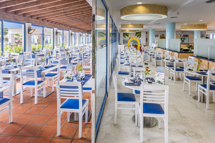 Imagen del bar/restaurante del Hotel Tahití Playa Suites. Foto 2