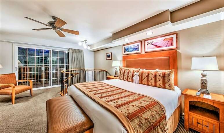 Imagen general del Hotel Tahoe Beach And Ski Club. Foto 1