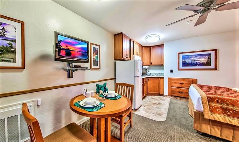 Imagen general del Hotel Tahoe Beach And Ski Club. Foto 2