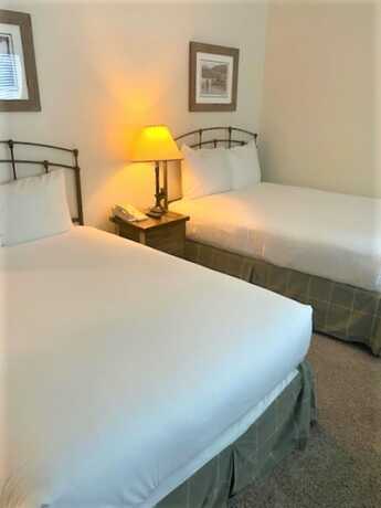 Imagen de la habitación del Hotel Tahoe Beach And Ski Club. Foto 16