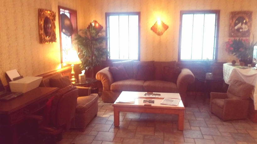 Imagen de los interiores del Hotel Tahoe Chalet Inn. Foto 12