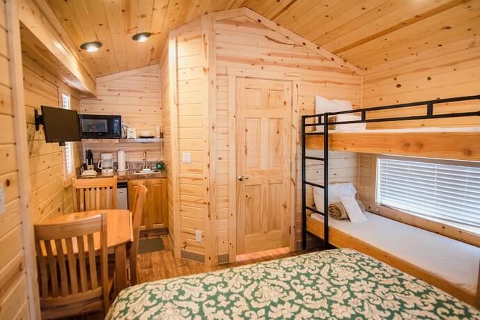 Imagen de la habitación del Hotel Tahoe Valley Campground. Foto 18