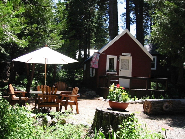 Imagen de los exteriores del Hotel Tahoma Meadows B and B Cottages. Foto 9