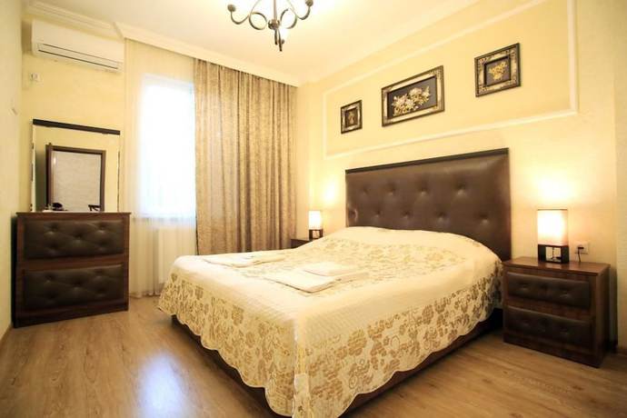 Imagen de la habitación del Hotel Taia. Foto 10