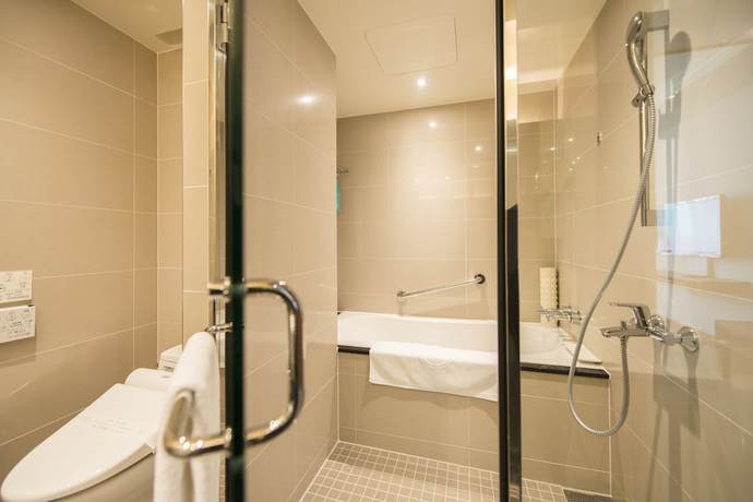 Imagen de la habitación del Hotel Taichung Harbor. Foto 14