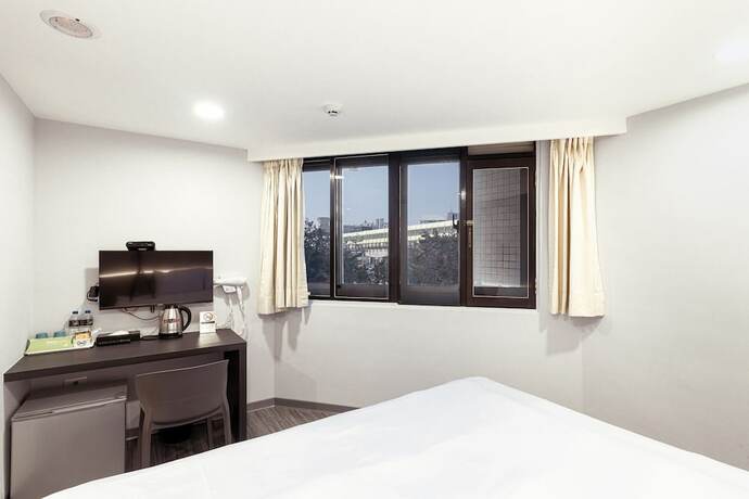 Imagen general del Hotel Taichung Kiwi Express. Foto 2