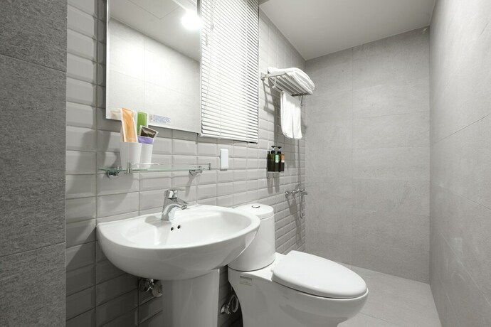 Imagen de la habitación del Hotel Taichung Walker. Foto 20