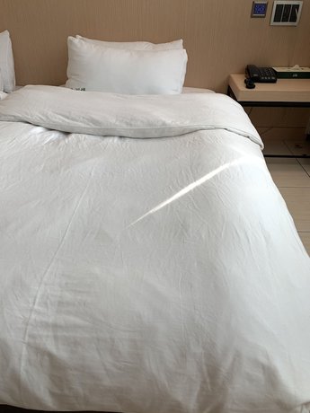 Imagen de la habitación del Hotel Taihu Sun Moon Lake. Foto 9