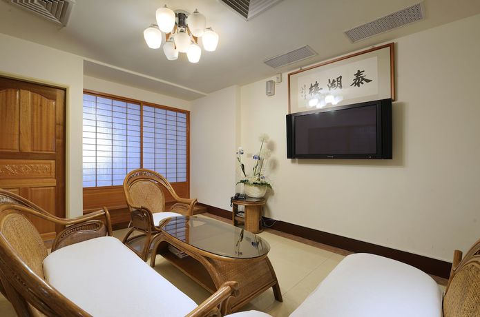 Imagen de la habitación del Hotel Taihu Sun Moon Lake. Foto 12
