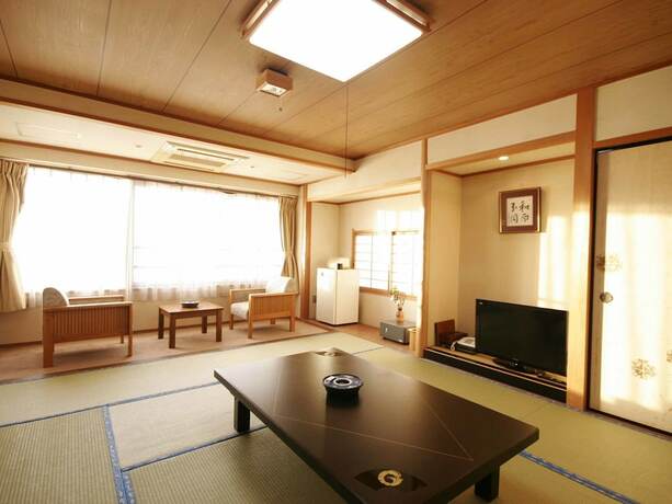 Imagen de la habitación del Hotel Taikairou. Foto 20