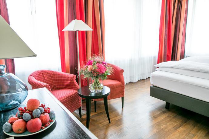 Imagen de la habitación del Hotel Tailormade METROPOL St Gallen. Foto 3