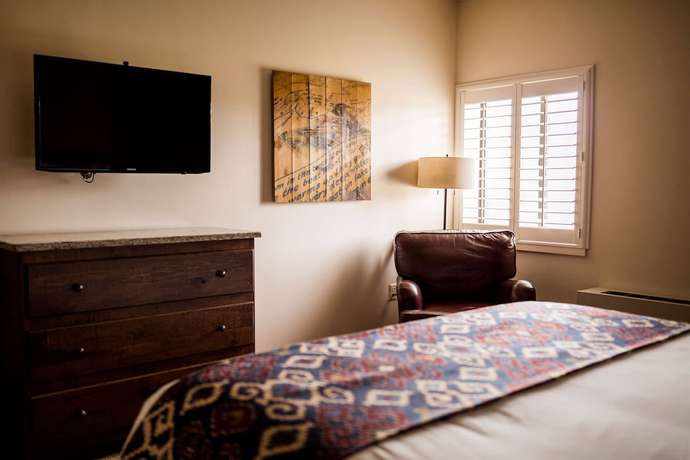 Imagen de la habitación del Hotel Tailwater Lodge Altmar, Tapestry Collection by Hilton. Foto 10