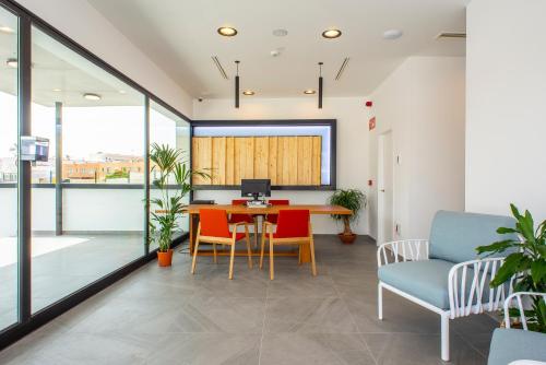 Imagen de los interiores del Hotel Taimar. Foto 13