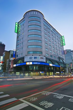 Imagen de los exteriores del Hotel Tainan Cambridge. Foto 14