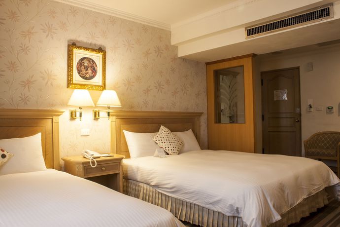 Imagen de la habitación del Hotel Tainan Cambridge. Foto 12