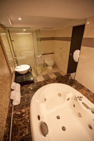 Imagen de la habitación del Hotel Taipei Lotty. Foto 12