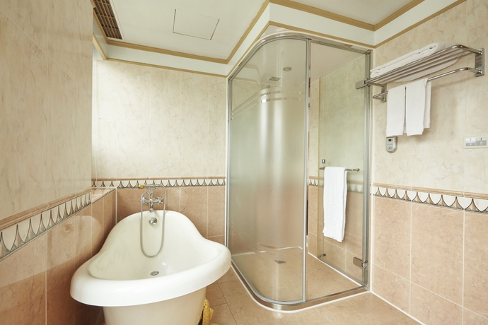 Imagen de la habitación del Hotel Taipei Star Beauty Resort. Foto 3