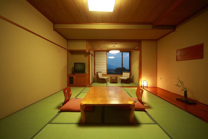 Imagen de la habitación del Hotel Taisenkaku. Foto 7
