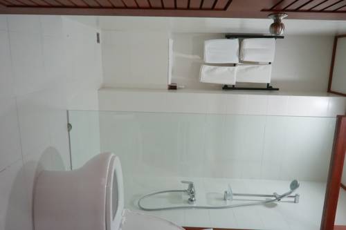 Imagen de la habitación del Hotel Tai-shan Suites. Foto 14
