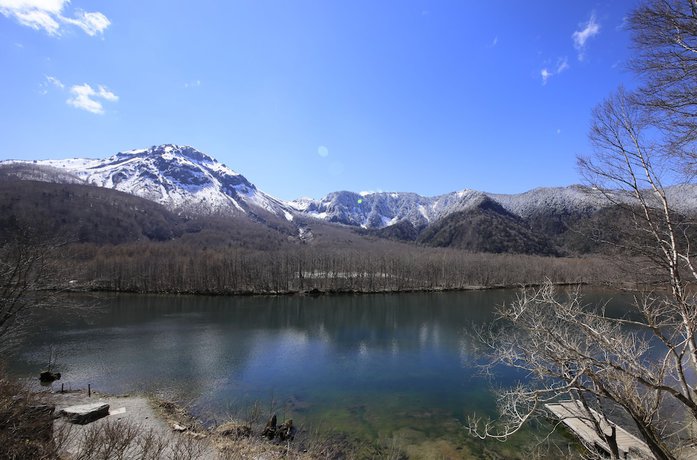 Imagen de la habitación del Hotel Taisyoike , Kamikochi. Foto 12