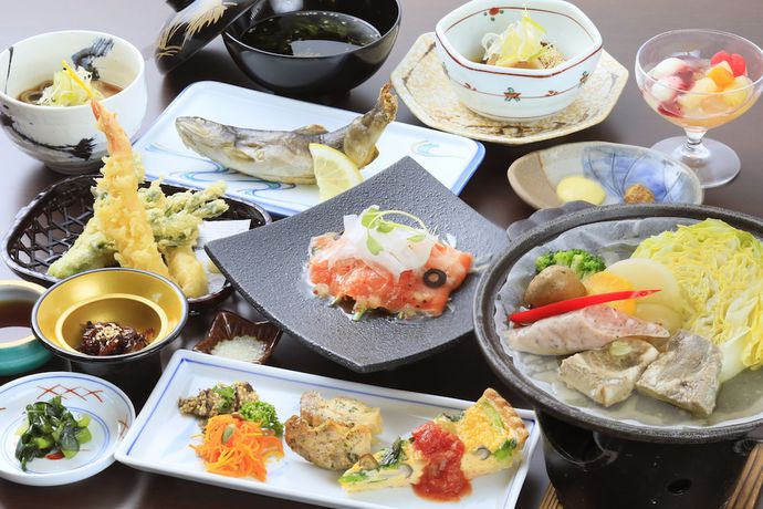 Imagen del bar/restaurante del Hotel Taisyoike , Kamikochi. Foto 9