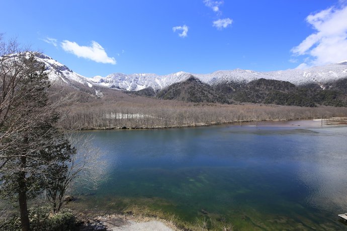 Imagen de la habitación del Hotel Taisyoike , Kamikochi. Foto 14