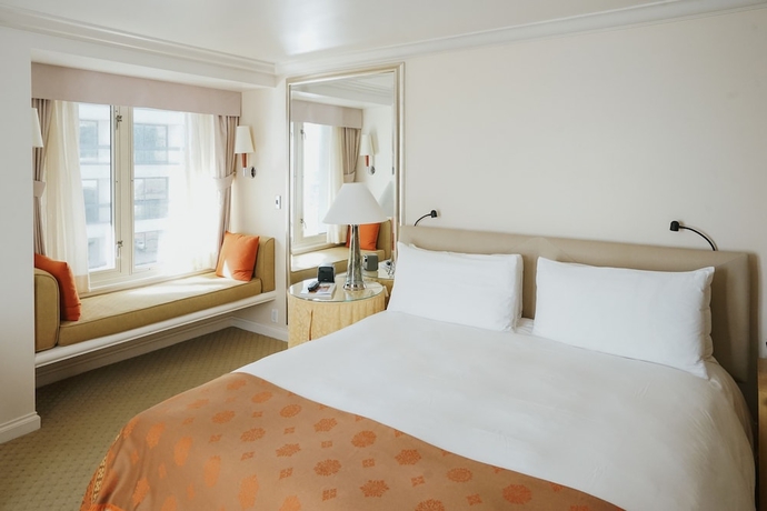 Imagen de la habitación del Hotel Taj Campton Place. Foto 7