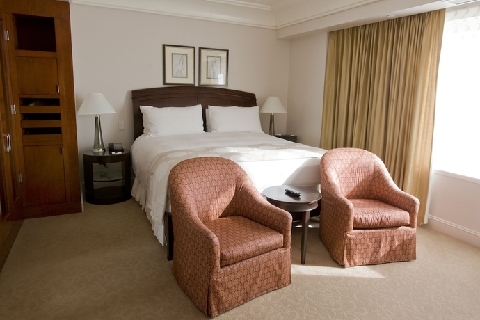 Imagen de la habitación del Hotel Taj Campton Place. Foto 12