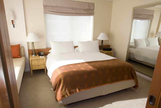 Imagen de la habitación del Hotel Taj Campton Place. Foto 13