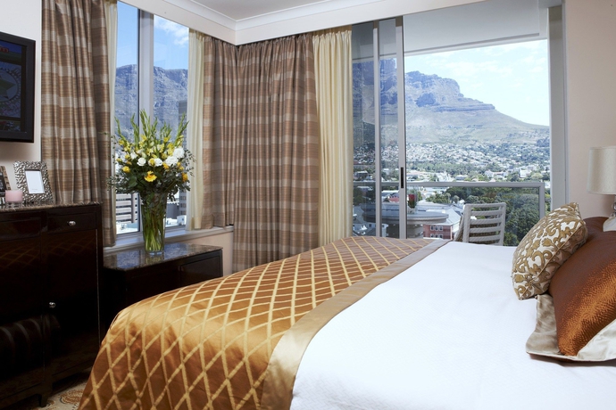 Imagen de la habitación del Hotel Taj Cape Town. Foto 6