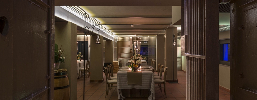 Imagen del bar/restaurante del Hotel Taj Cape Town. Foto 2