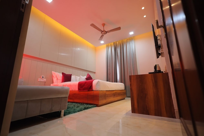 Imagen de la habitación del Hotel Taj Crown Plaza. Foto 3