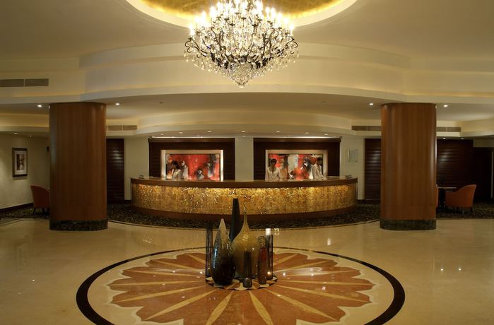 Imagen de los interiores del Hotel Taj Deccan. Foto 17