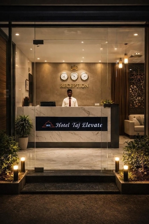Imagen de los interiores del Hotel Taj Elevate. Foto 16