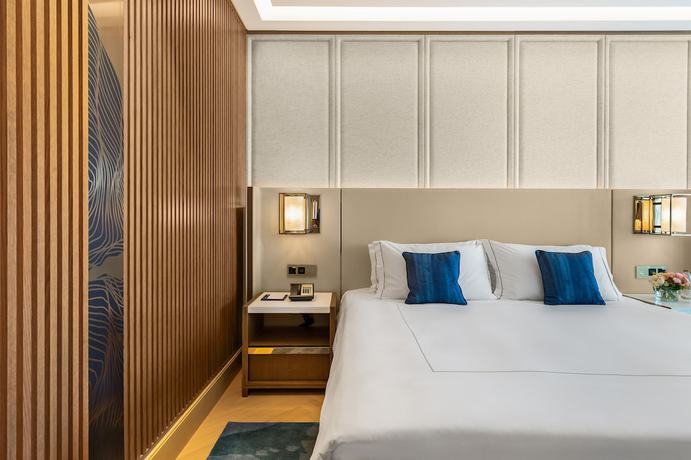 Imagen de la habitación del Hotel Taj Exotica Resort and Spa, The Palm, Dubai. Foto 20