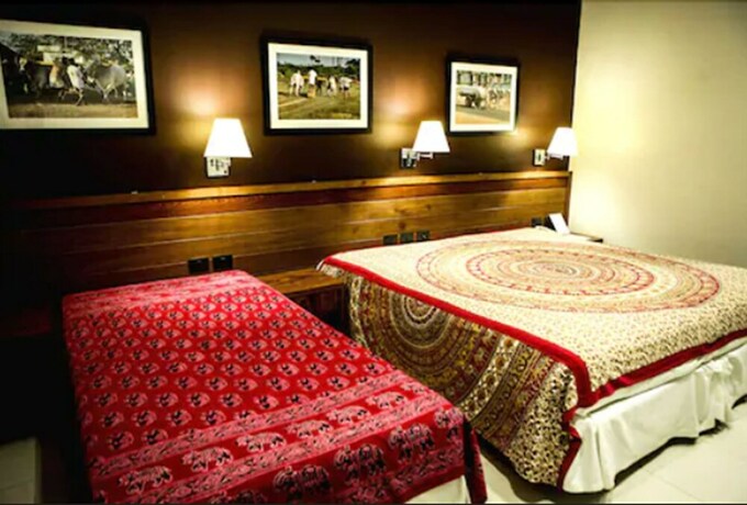 Imagen de la habitación del Hotel Taj. Foto 25