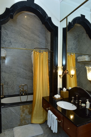 Imagen de la habitación del Hotel Taj Falaknuma Palace. Foto 3