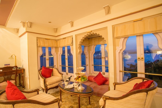 Imagen de la habitación del Hotel Taj Fateh Prakash Palace. Foto 8