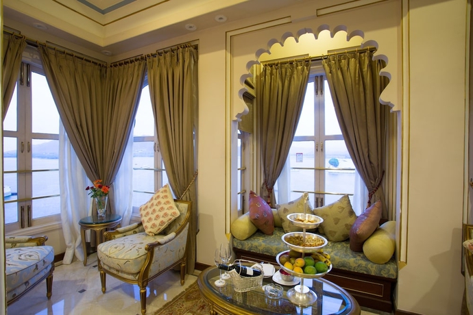 Imagen de la habitación del Hotel Taj Fateh Prakash Palace. Foto 10