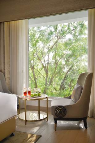 Imagen de la habitación del Hotel Taj Gandhinagar Resort And Spa. Foto 3