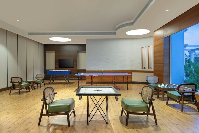 Imagen de los interiores del Hotel Taj Gandhinagar Resort And Spa. Foto 11