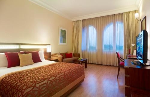 Imagen de la habitación del Hotel Taj Ganges Varanasi. Foto 6