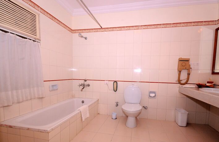 Imagen de la habitación del Hotel Taj Gorbandh Palace. Foto 26