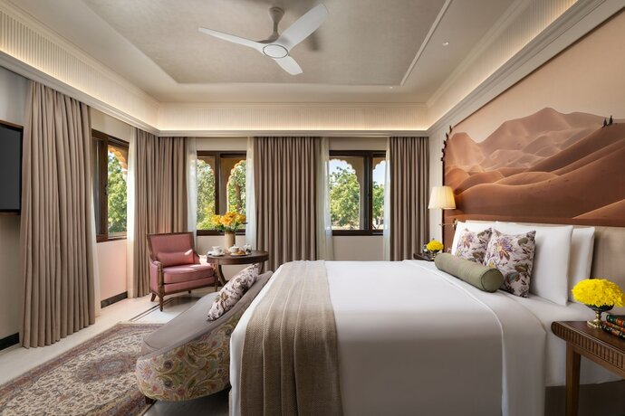 Imagen de la habitación del Hotel Taj Gorbandh Palace. Foto 28